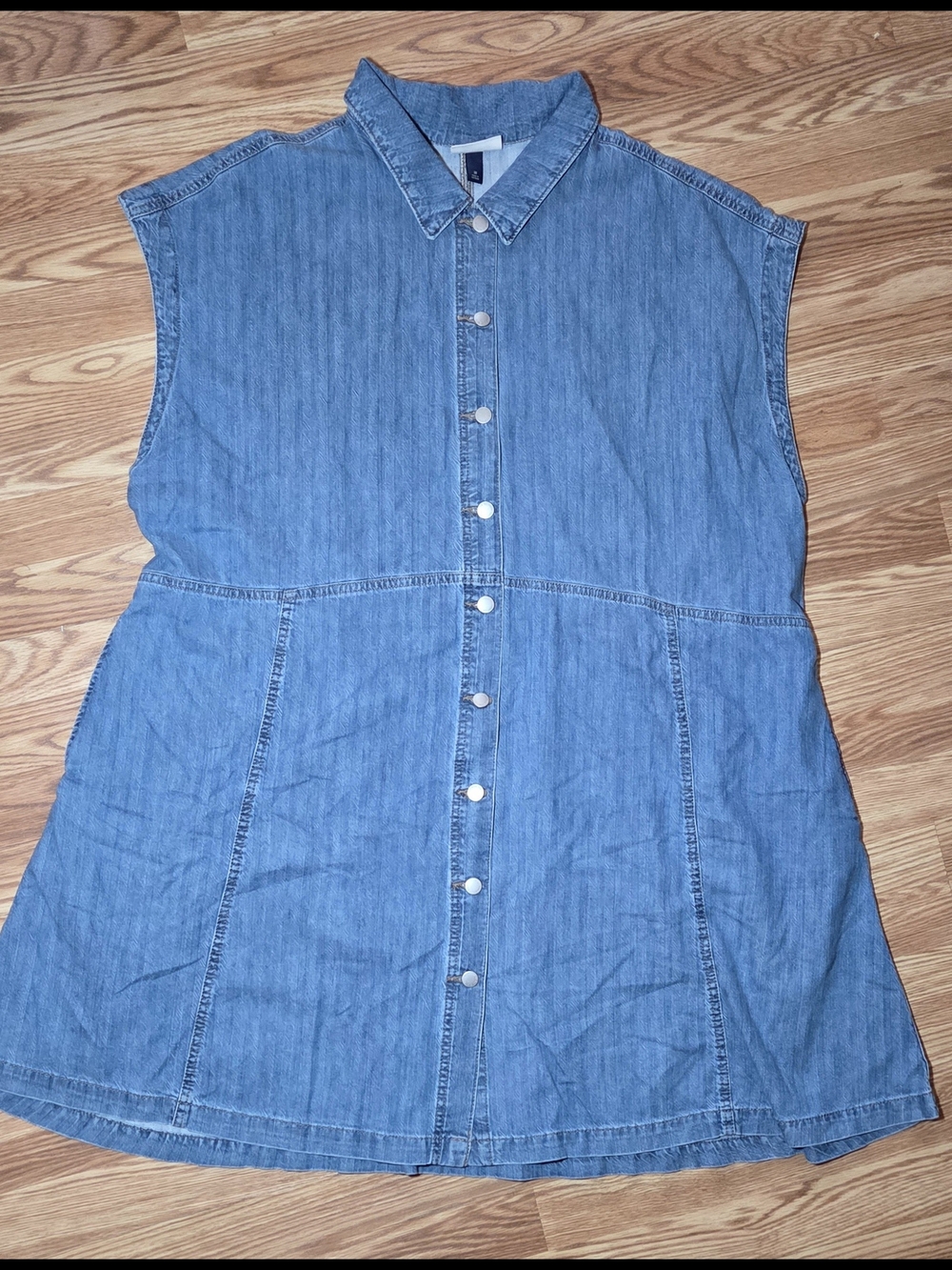 Sleeveless Button-Front Denim Shirt Dress - Light Blue. Sz 3x